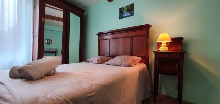 Chumba cha kulala 2
Kitanda-140