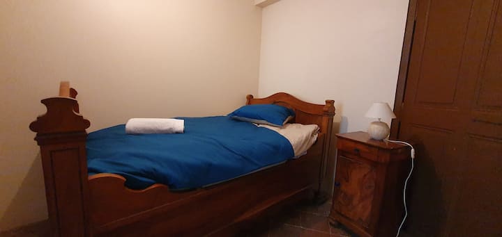 Chumba cha kulala 1
120 kitanda