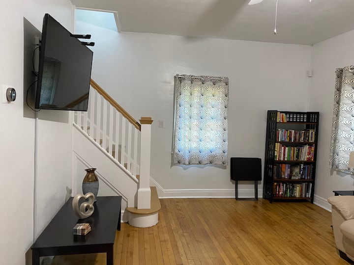 17 Best Airbnb Vacation Rentals In Syracuse, New York Updated 2024