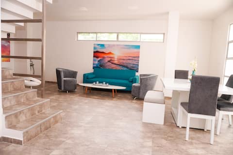 Top Airbnb: Entire house/Independent/Closed Complex in Suroriente