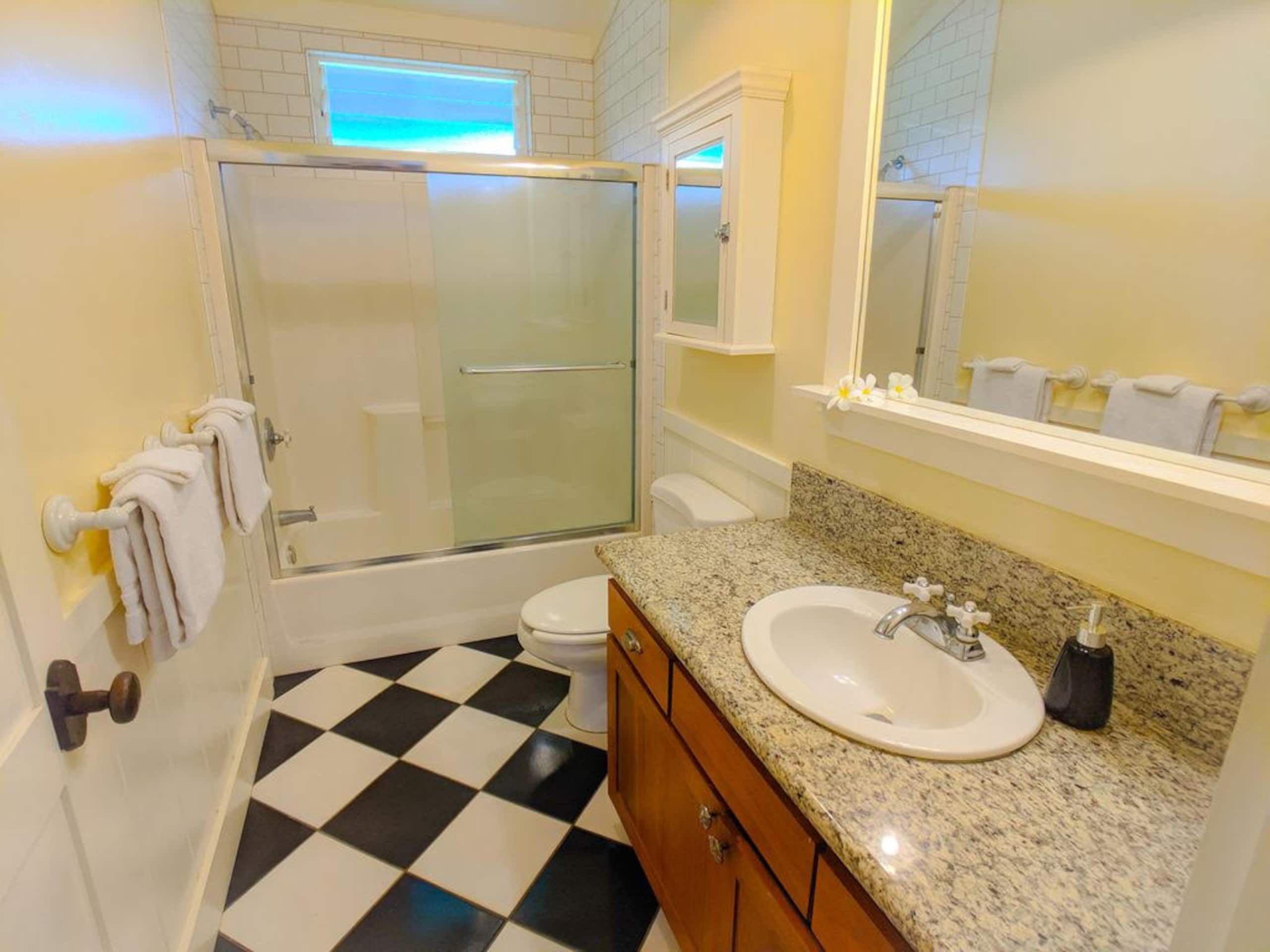 Home in Princeville · ★4.95 · 1 bedroom · 1 bed · 1 private bath - Image 5