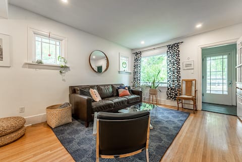 Modern Character House - near Broadway&University