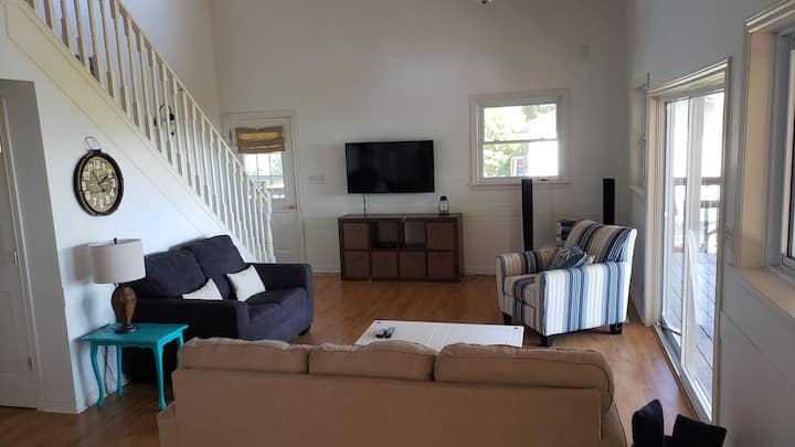 Sala con sofá cama
