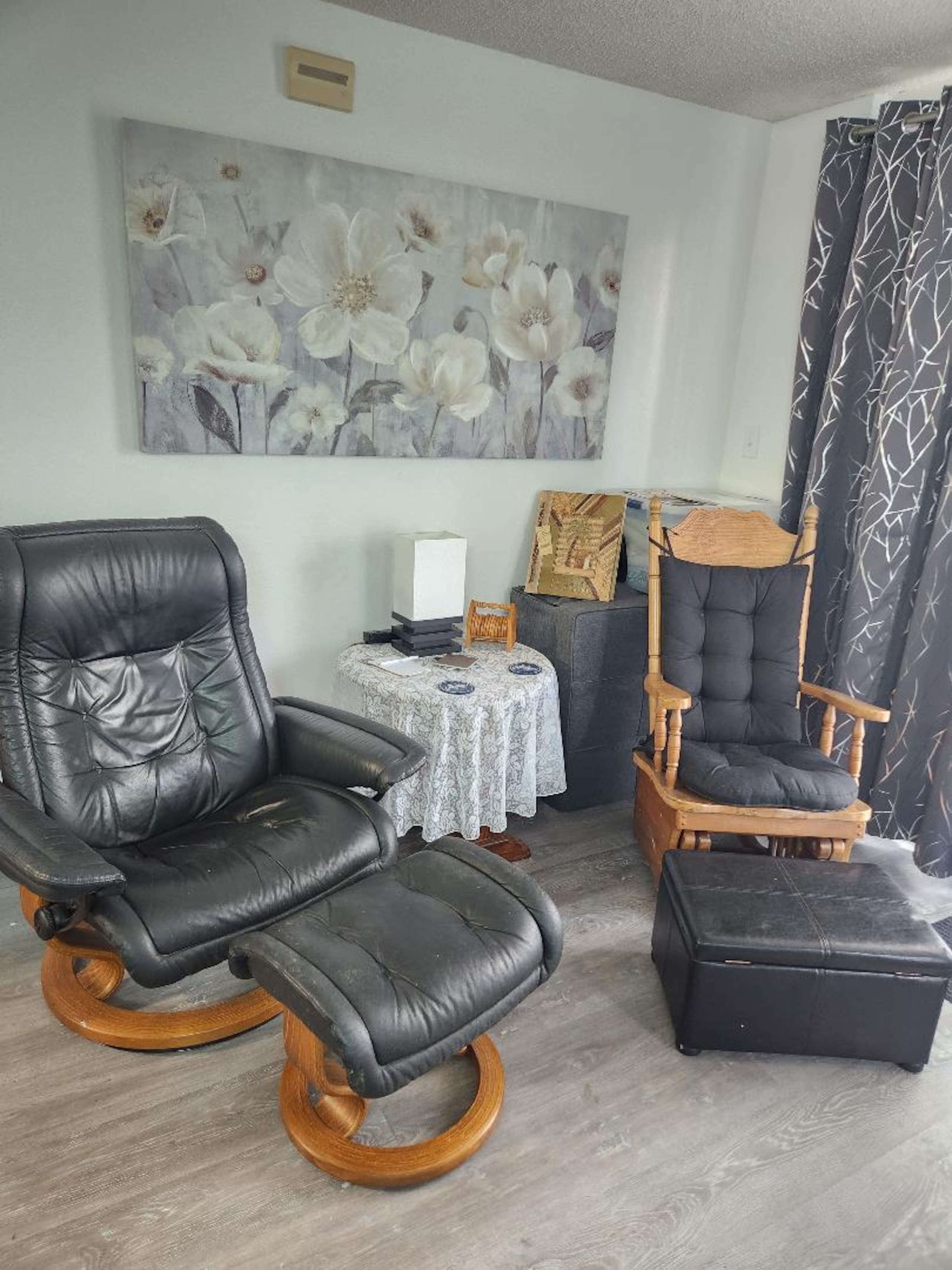 Condo in Honolulu · ★4.94 · Studio · 1 bed · 1 bath - Image 3