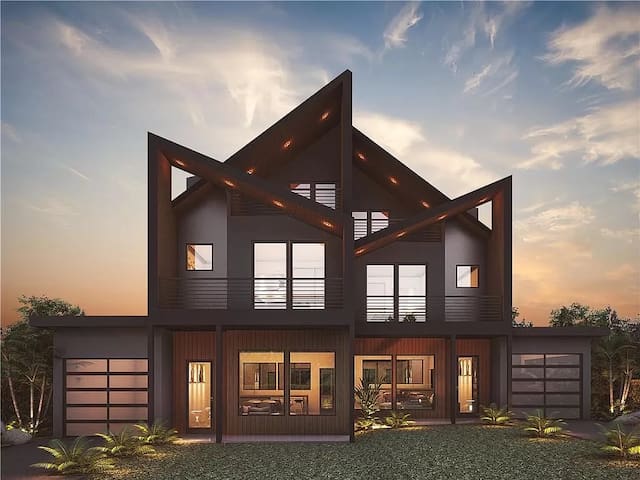 Modern 5BR Villa w/ Pool, Hot Tub, Sauna, Views