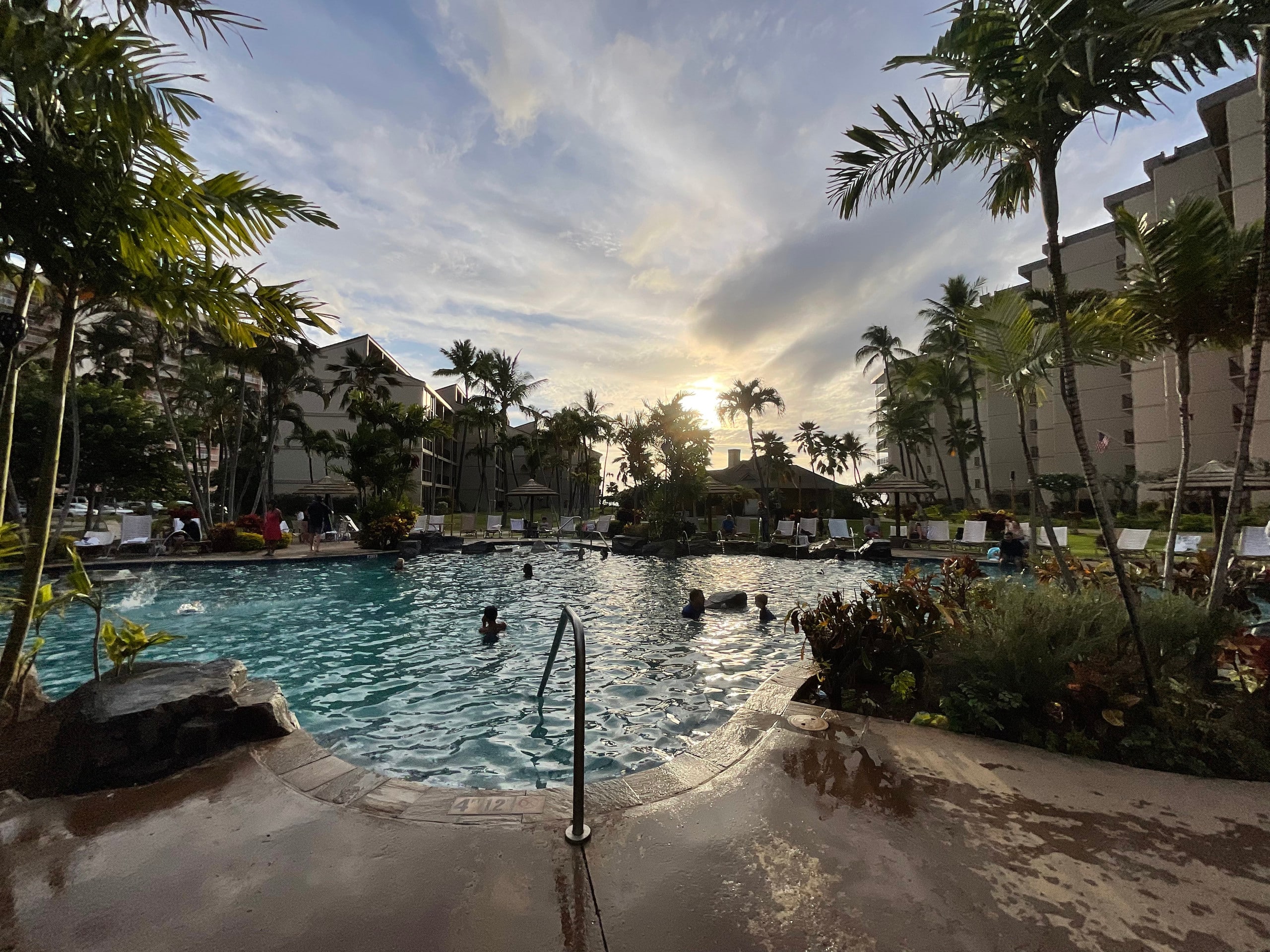 Condo in Lahaina · ★4.95 · 2 bedrooms · 4 beds · 2 baths - Image 34