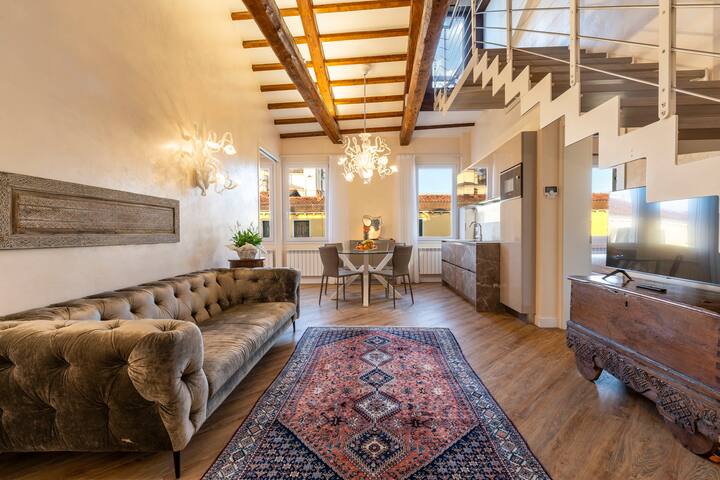 La Salute Luxury Apartment gallery image 5