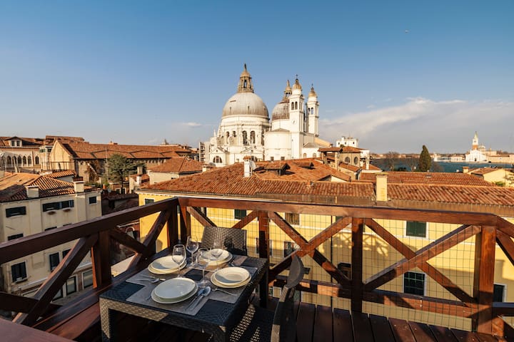 La Salute Luxury Apartment