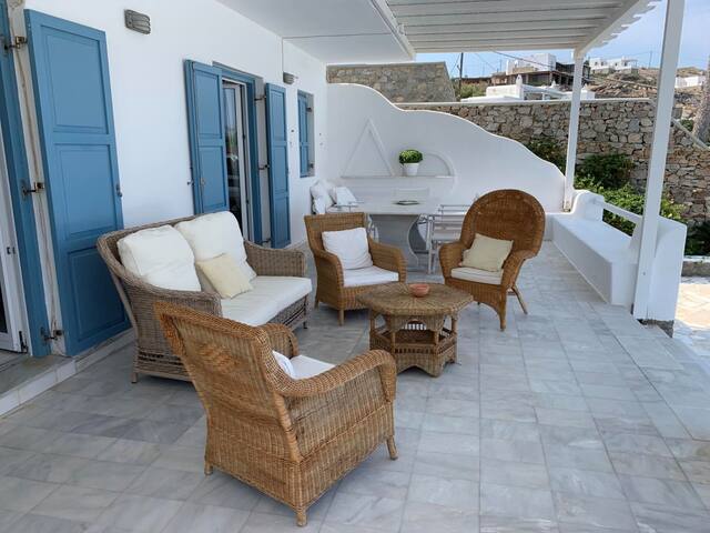 Villa Amfitriti -Mykonos Guests 6 gallery image 4