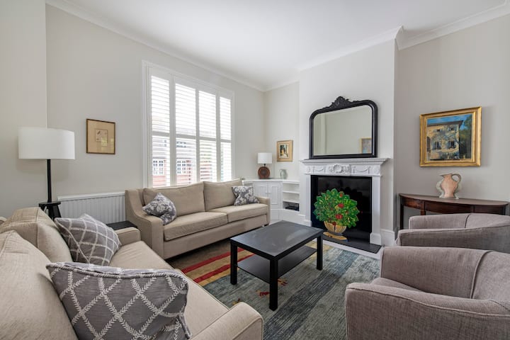 Immaculate Maisonette On Fulham/chelsea Border - Chelsea