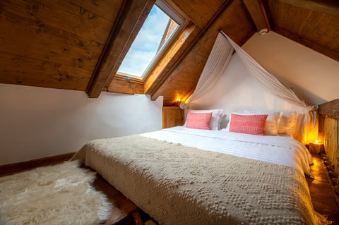 ♕ Standard Loft Room - Attic with Patio View ♕