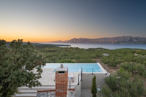 OLIVE PARK HOUSE BRAČ