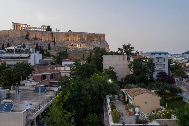 M18, Acropolis Museum, Unit 1 gallery image 2