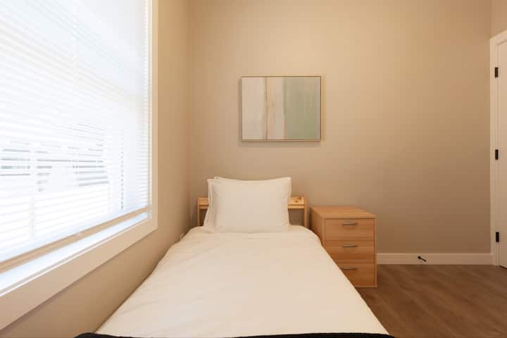 Dormitorio #3, 1 cama individual.