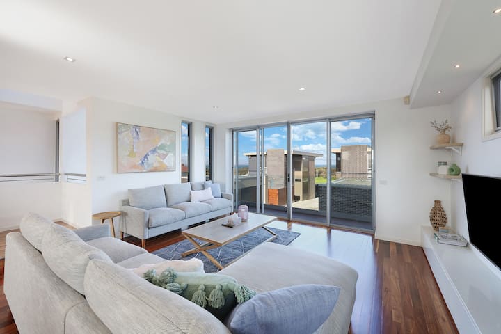 Merri Seaview – seaside accommodation near the CBD