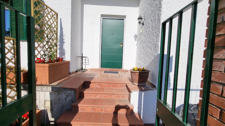 Nearby Rome!
Independent Village Portion