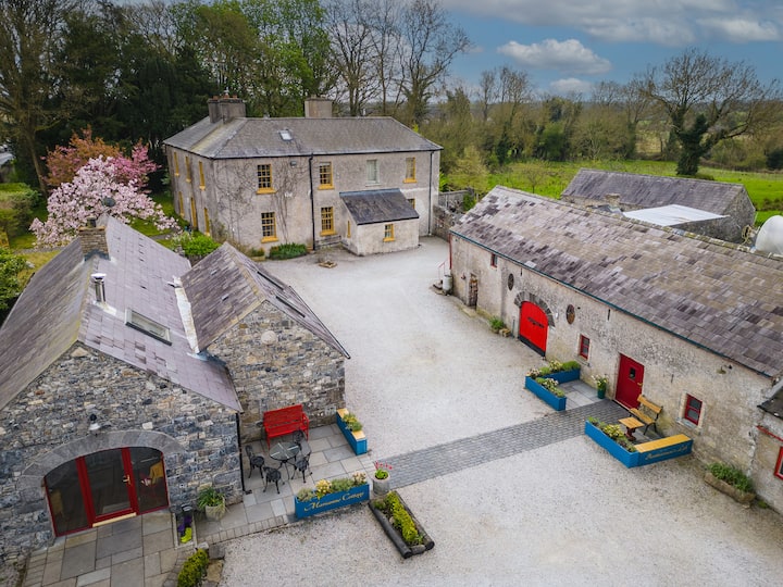 Enclosure in Tuitestown (moyashel & Magheradernon By.)