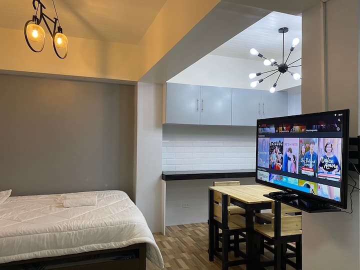 Bachelors Pad In The Basement - Free Parking - Baguio