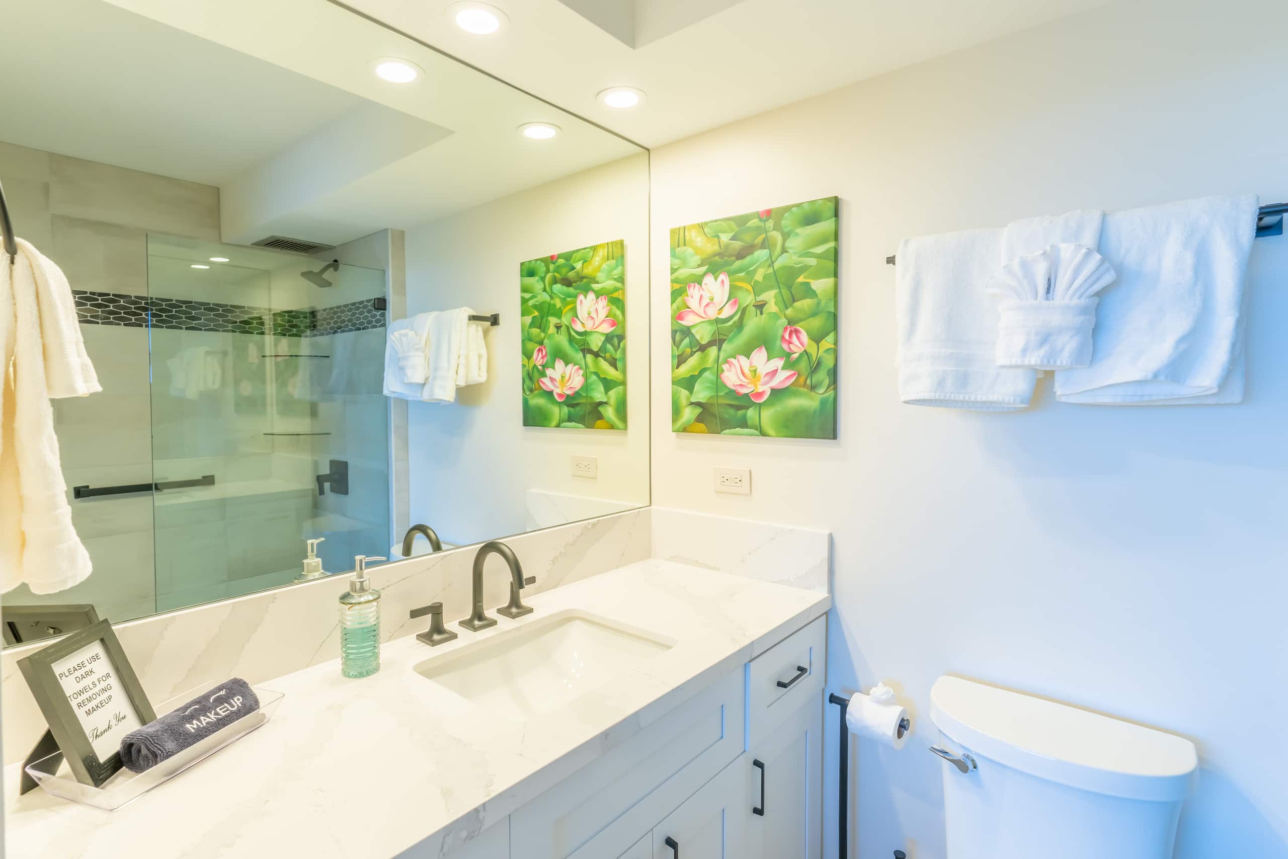 Condo in Kihei · ★5.0 · 2 bedrooms · 2 beds · 2 baths - Image 15