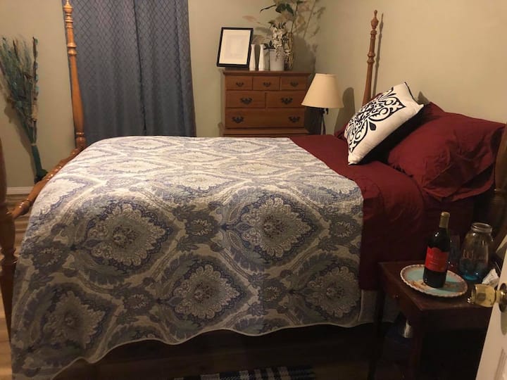 Comfy room on large country property Houses for Rent in Morris