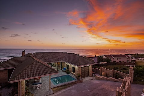 The Summer House ~ spectacular ocean view & pool