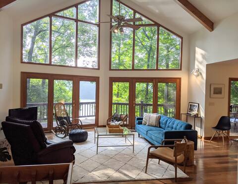 Lakefront! Little Hickory Hideaway 3 Bedroom