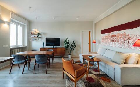 Wi-Fi | Garage |★ATTIC WITH STUNNING VIEWS★ Netflix✔