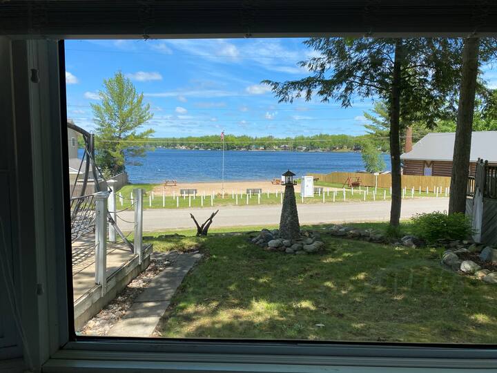 Sage Lake Vacation Rentals & Homes Hill Township, MI Airbnb