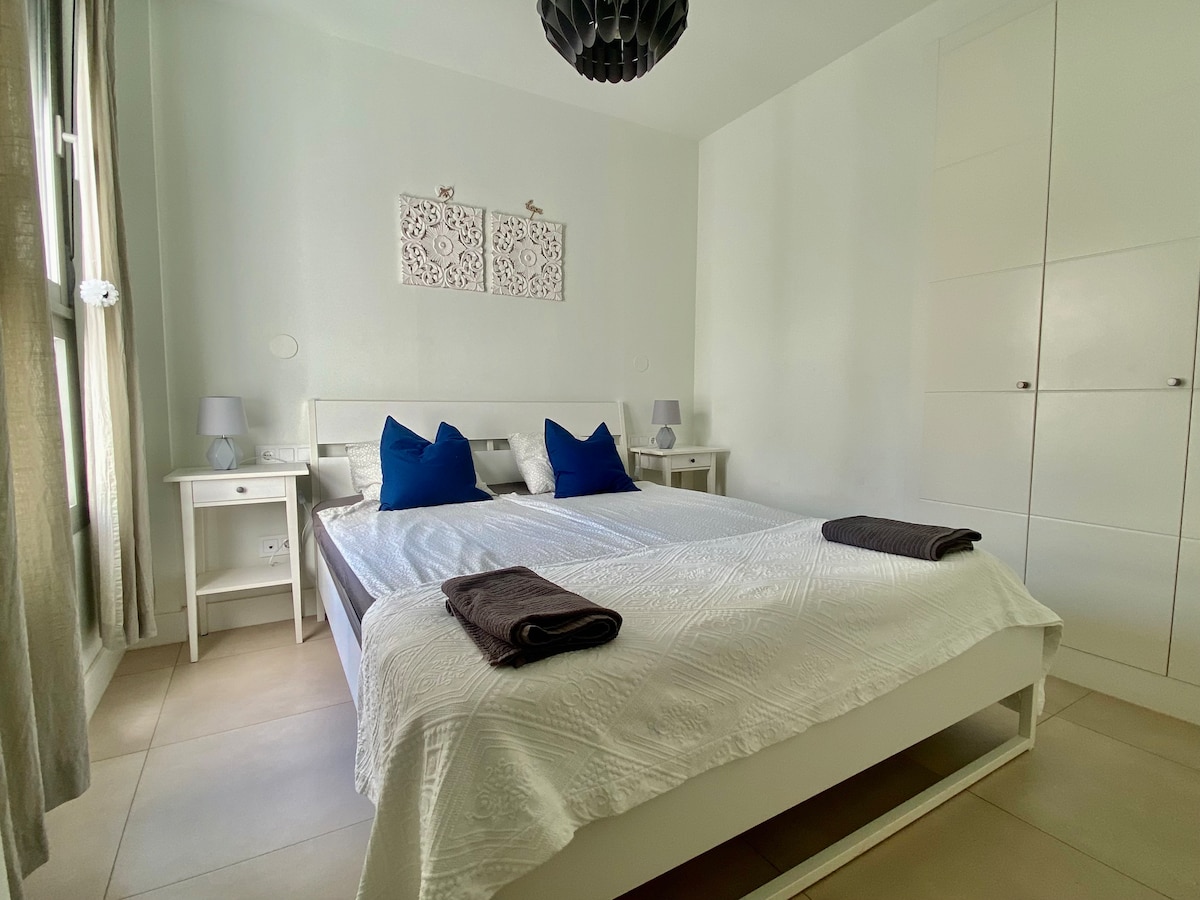 Hlavná spálňa 160x200 cm