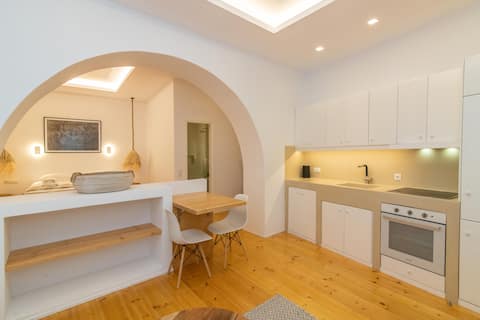 Akanthus House "A"