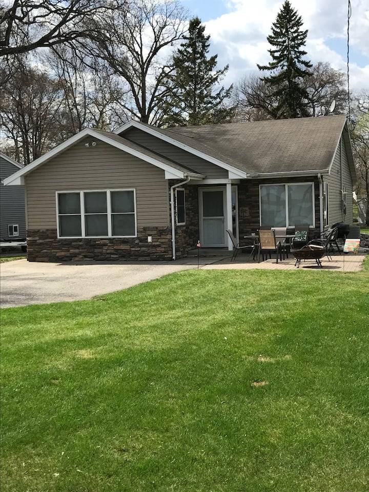 Detroit Lakes Vacation Rentals & Homes Minnesota, United States Airbnb