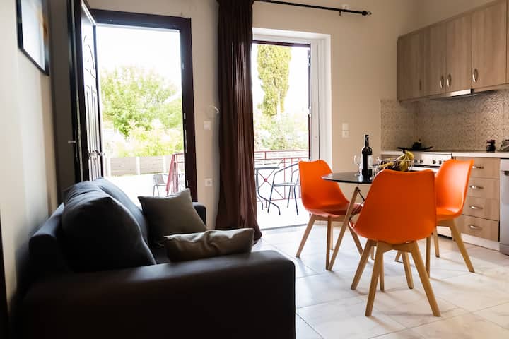 Stefanos & Zenia's Apartment2 (Nydri) - Lefkada