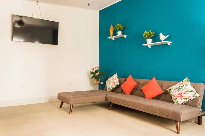 Vychutnajte si film na Netflixe vo svojej 50-palcovej inteligentnej televízii.