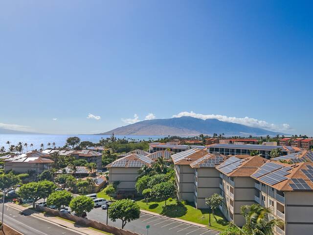 ¼ mile to Kam I Beach, Renovated 3BR Resort Apt gallery image 5