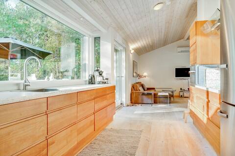 Beautiful summerhouse in bright Nordic style, 300m from the sea