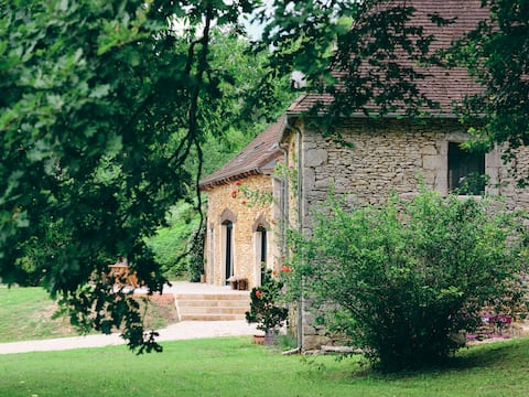 Charming gîte in the heart of Périgord - 12 beds