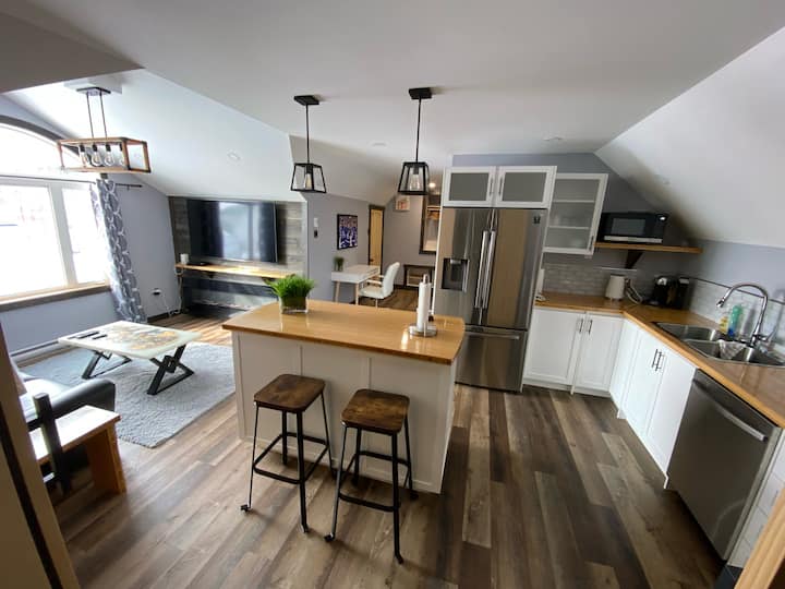 Falls Holiday Rentals & Homes Newfoundland and Labrador