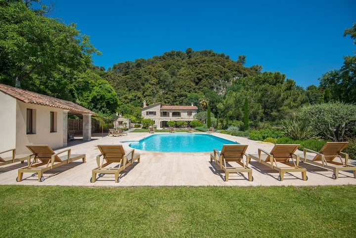 Very Spacious And Peaceful Villa With Pool & Wifi. - Cagnes-sur-Mer