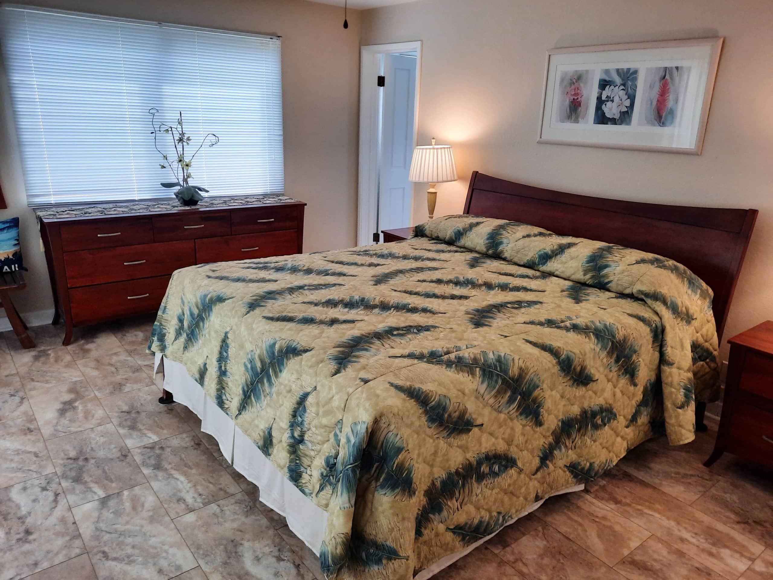 Condo in Kailua-Kona · ★4.92 · 1 bedroom · 2 beds · 2 baths - Image 15
