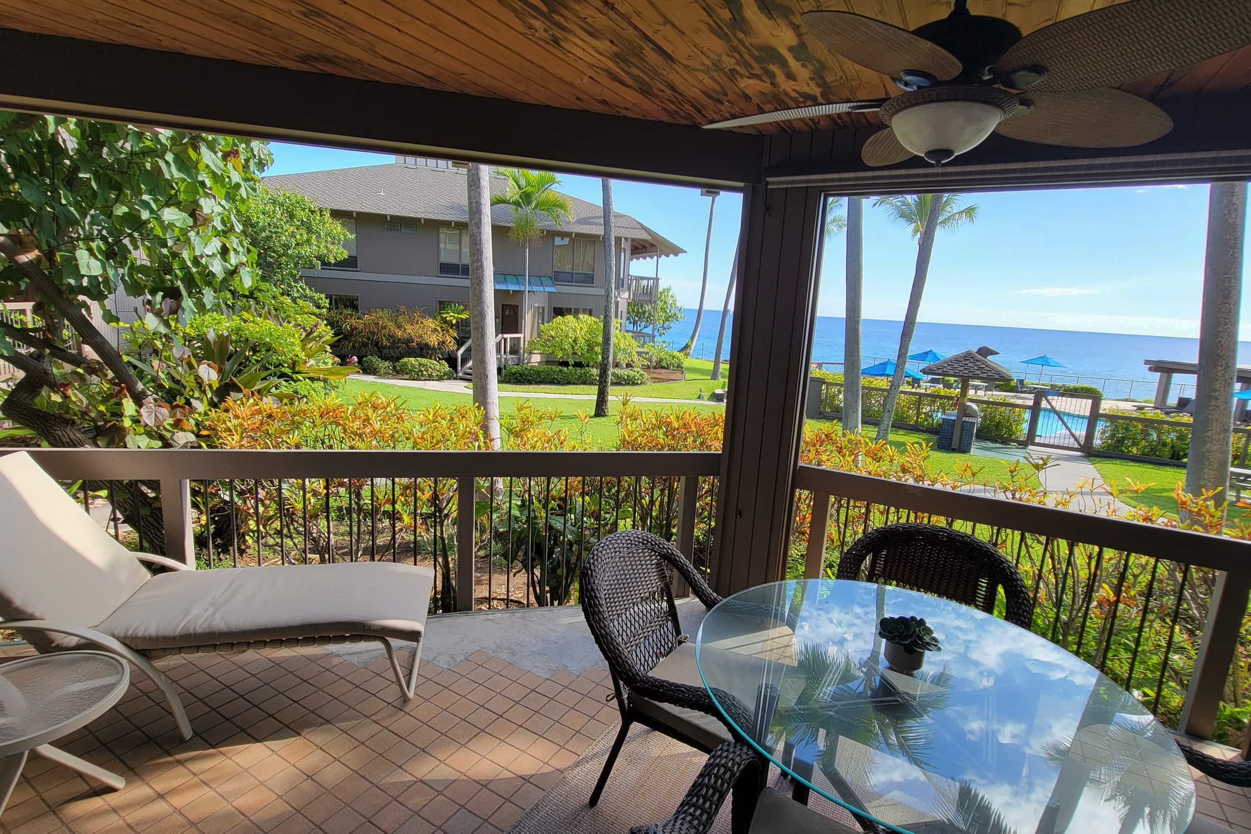 Condo in Kailua-Kona · ★4.92 · 1 bedroom · 2 beds · 2 baths - Image 21