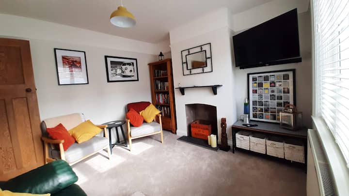 Stunning 3-bed Parking Garden Fantastic Location - Chester