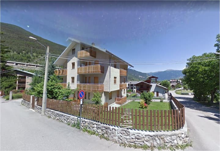 Monolocale, Terrazzo, Parcheggio Privato E Sky Box - Bardonecchia