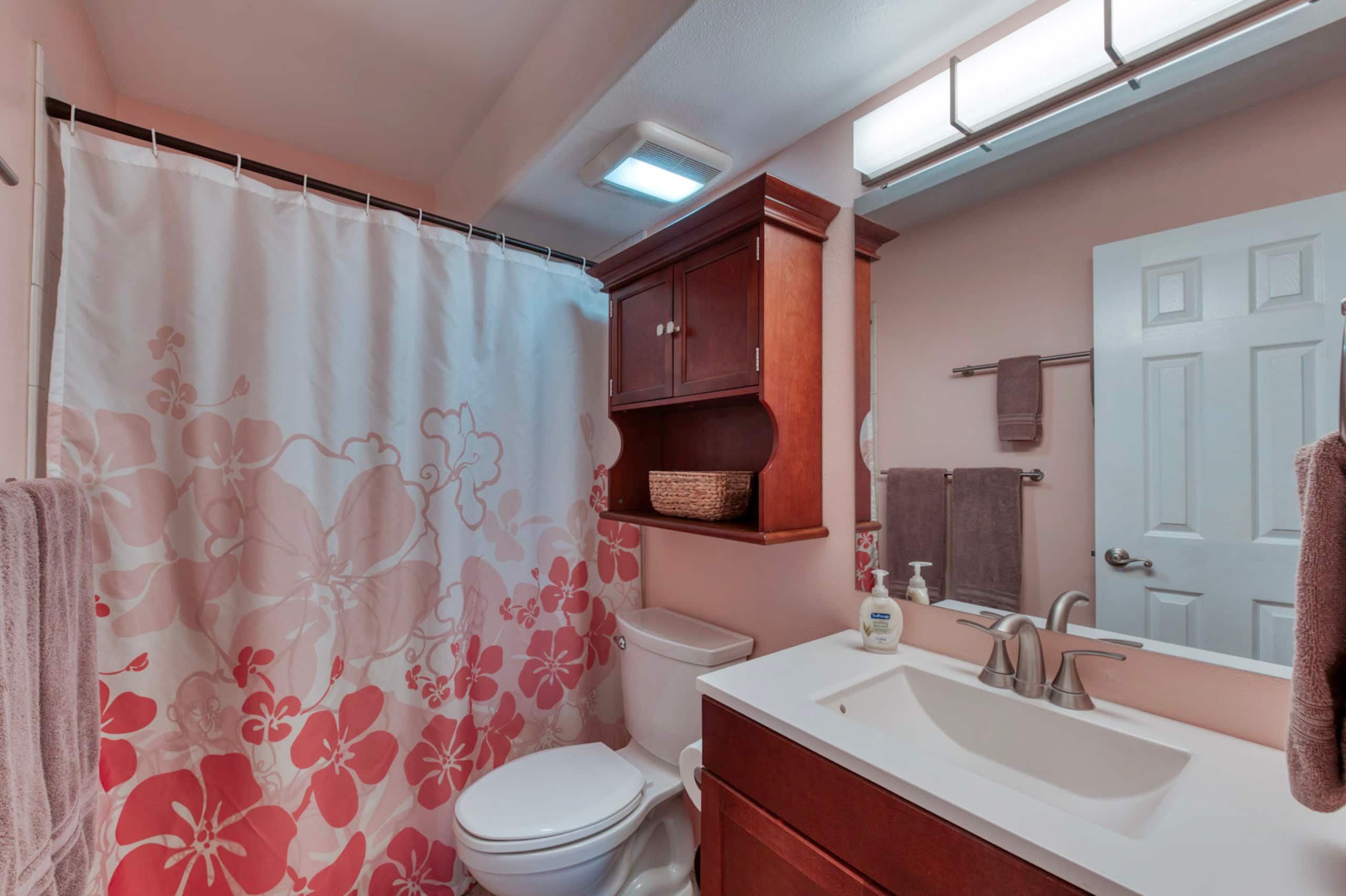 Condo in Kihei · ★4.8 · 2 bedrooms · 2 beds · 1 private bath - Image 15