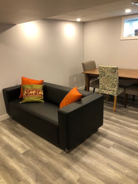 Top performing Airbnb: Home Away From Home In Niagara Falls (Lower Unit) in Niagara Falls