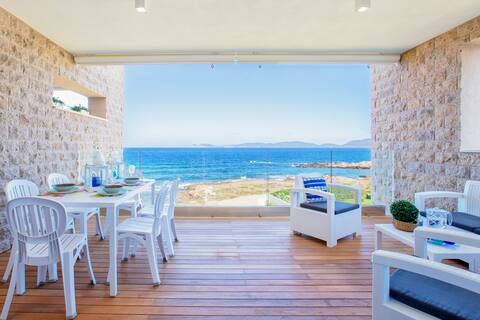 Blue Bay - Your luxury overwater apartment