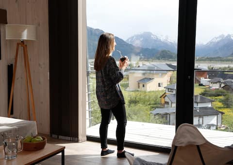 Top Airbnb: ¢ Solo Loft, central with mountain views. in El Chaltén