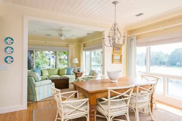 这里的光线非常适合早晨和下午晚些时候放松身心。