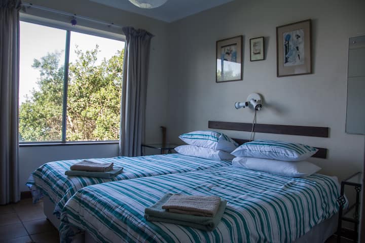 ห้องที่ 2 ในห้องนอนสวีท