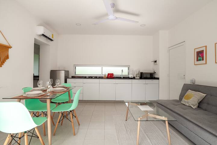 Papaya Suites Diamante managed Airbnb listing 1
