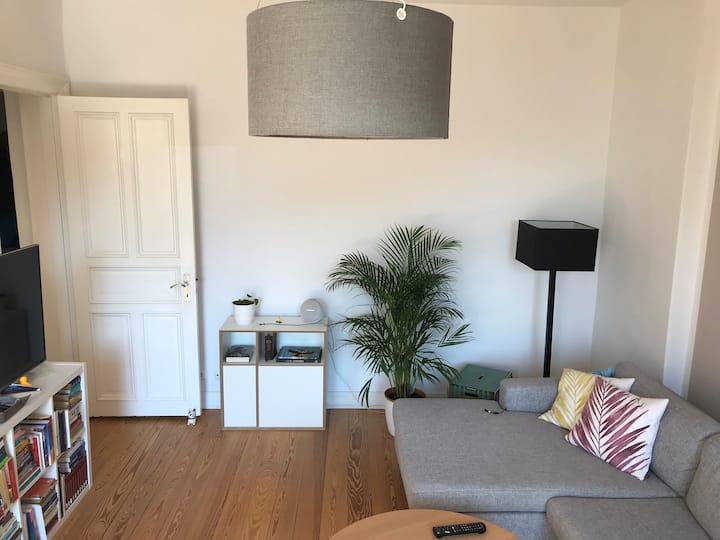 Lovely 2-bedroom Flat In The Heart Of Eimsbuettel - Hamburgo
